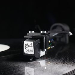 Black Pearl Moving Magnet Cartridge + Stylus | Sumiko