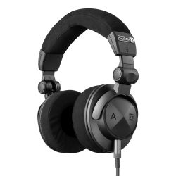Virtuoso Closed-Back, Over-Ear Audiophile Dynamic Headphones | Astell&Kern X Ultrasone