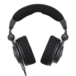 Virtuoso Closed-Back, Over-Ear Audiophile Dynamic Headphones | Astell&Kern X Ultrasone