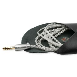 ALBA Silver-Plated Balanced 2-Pin to 4.4mm Upgrade Cable | Meze Alba