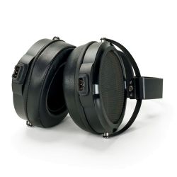 SR-009D Reference Electrostatic Earspeaker (with Detachable Cable) | STAX Audio