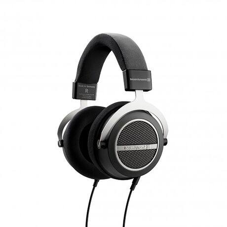 Amiron Home 250 Ohm High-End Over-Ear Dynamic Headphones | Beyerdynamic