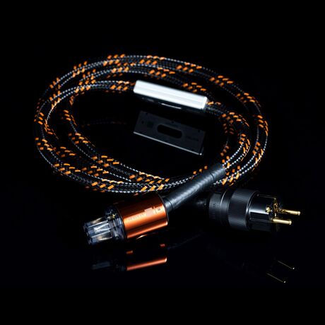 Pulse-HB Mains Power Cable | Vertere Acoustics
