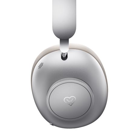 Leo Over-Ear, Closed-Back Wireless Noise-Cancelling Bluetooth Headphones (Moonlight Beige) | Loewe