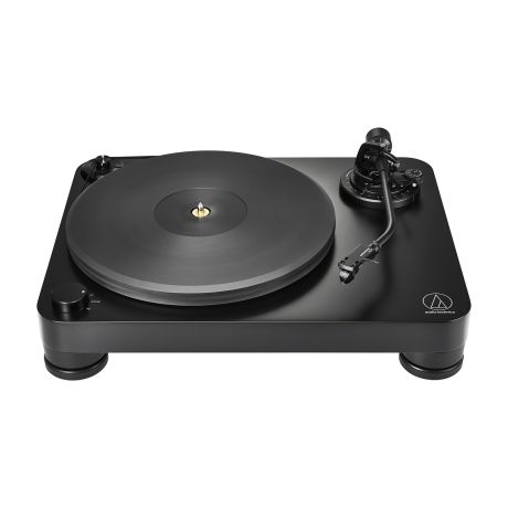 AT-LP7X Fully Manual Belt-Drive Turntable, with Phono Stage Preamplifier | Audio-Technica