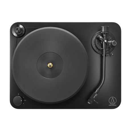 AT-LP7X Fully Manual Belt-Drive Turntable, with Phono Stage Preamplifier | Audio-Technica